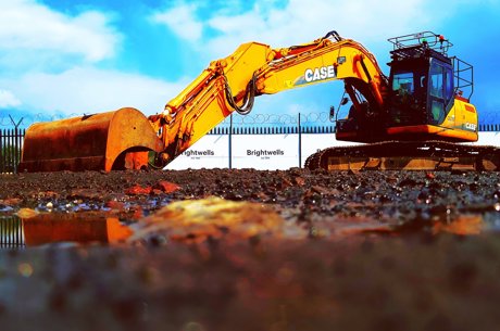 Plant & Machinery Case Excavator