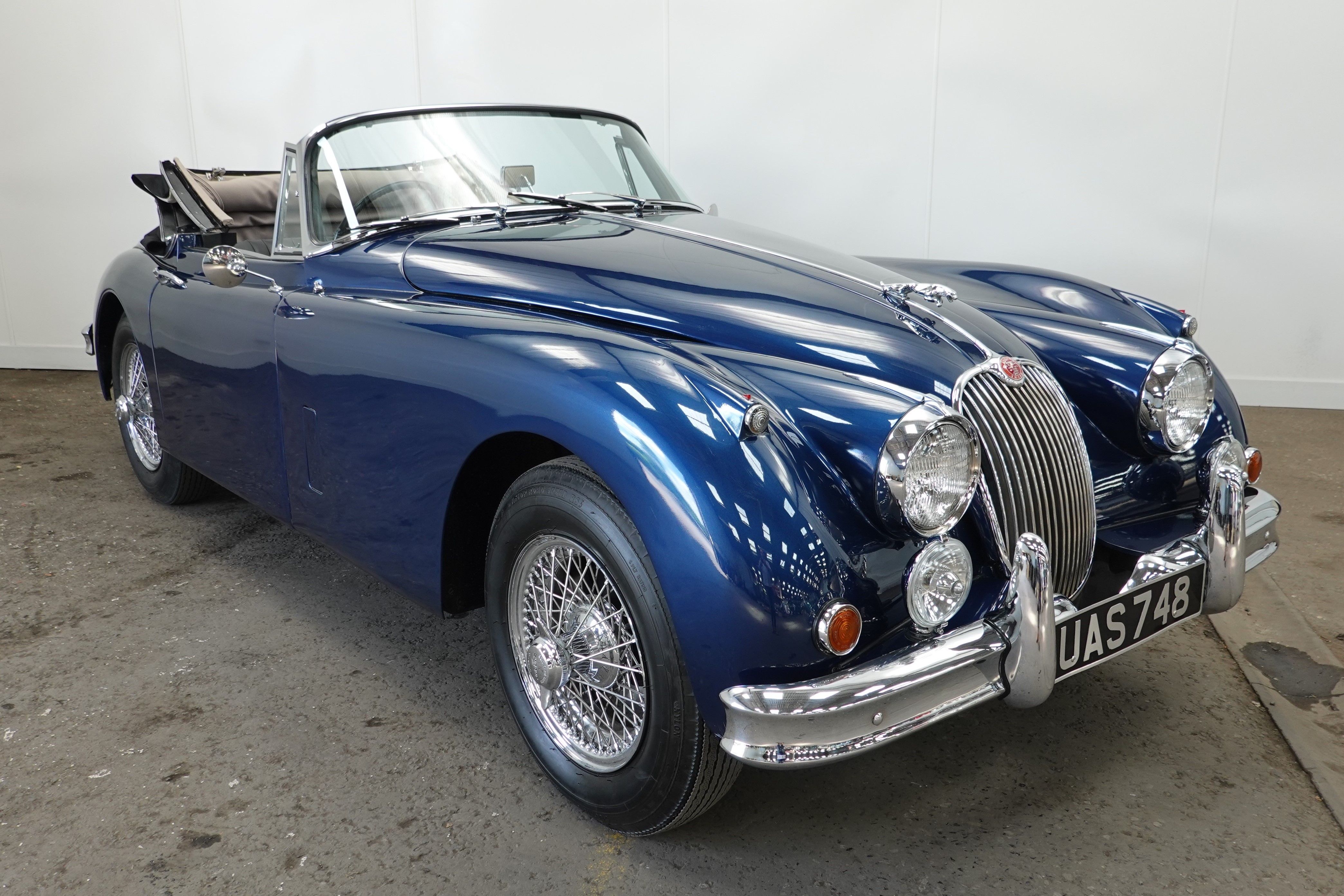 1960 Jaguar XK150 SE 3.8 DHC - Sold £89,712